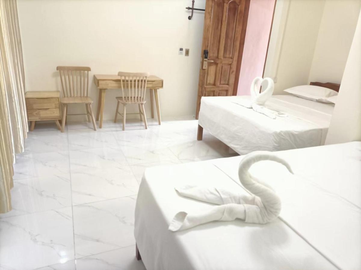 Speed 8 Inn Moalboal Εξωτερικό φωτογραφία